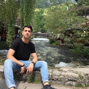 Meet your Posher, Derda